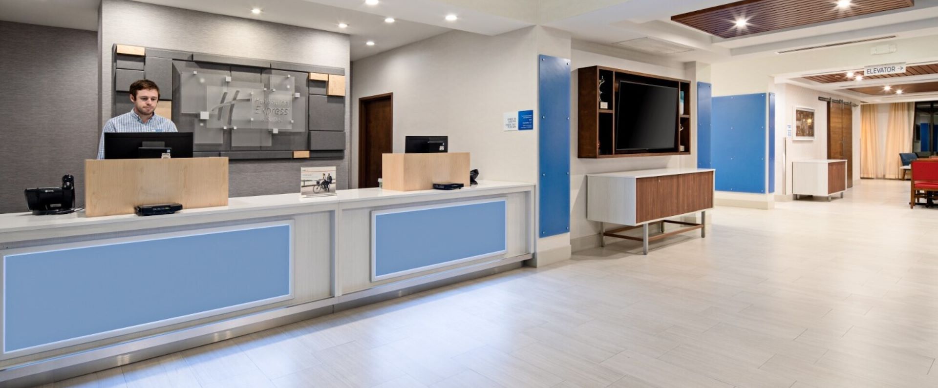 Holiday Inn Express Hotel & Suites Atascadero, California