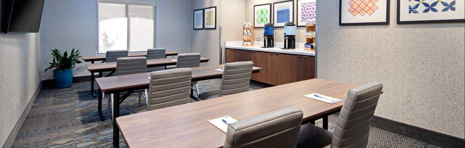 Meetings & Events at Holiday Inn Express Hotel & Suites Atascadero